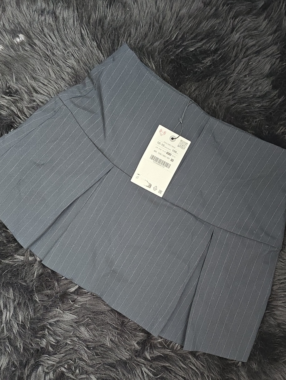 Zara Pinstripe Pleated Mini Skirt